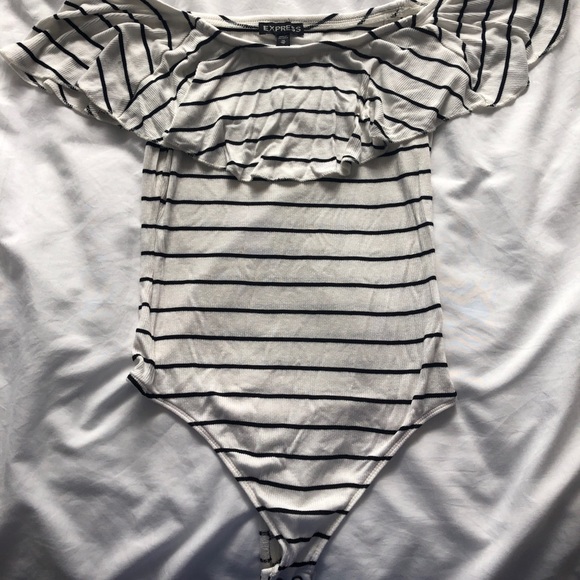 Off the shoulder bodysuit! - Picture 2 of 2